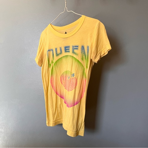 Vintage Delia’s Queen Tee - Picture 2 of 4